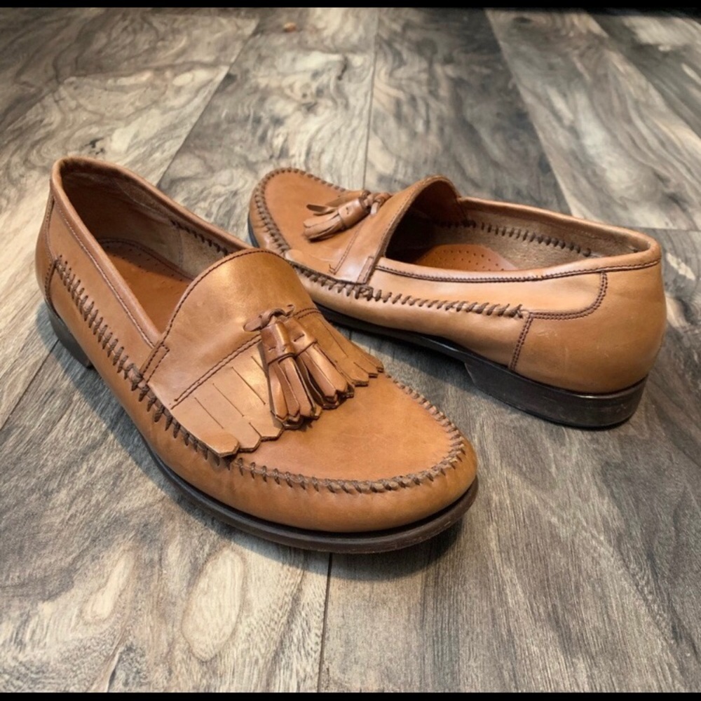 🔥MEN’S TASSEL LOAFERS🔥